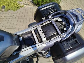 Yamaha FJR - 8