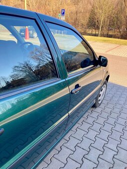 Volkswagen Polo II 2001 - se zimní sadou gum, tažnou koulí - 8