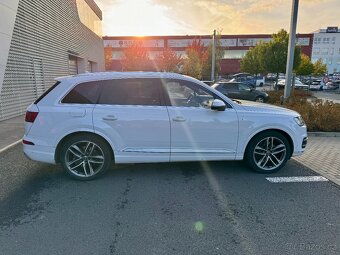 Audi Q7, 3.0 TDI QUATTRO 3x S-Line 7 míst DPH Výbava - 8