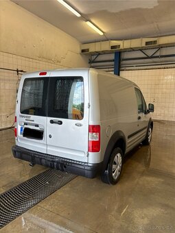 Ford Transit Connect - 8
