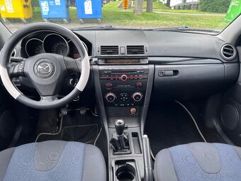 Mazda 3 - 8