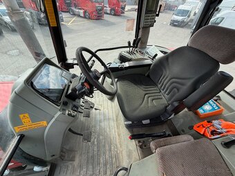 Massey Ferguson MF8260 - 8