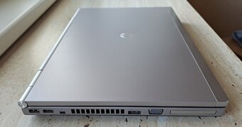 HP EliteBook 8570p/ Core i7 / 16 GB / SSD 240GB/ WIN 11 PRO - 8