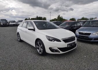 Peugeot 308 1.2i Klima, Navi, Tempomat benzín manuál 60 kw - 8
