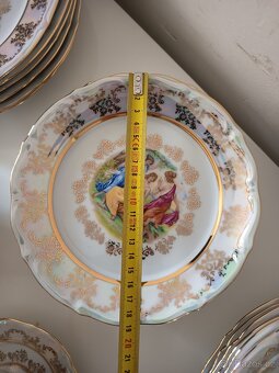 Nepoužívaná porcelánová sada, 35 kusů - 8