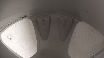 Audi kola R17 5x112 - 8