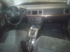 Opel Vectra C 2.2 DTi 92kw kombi na ND - 8