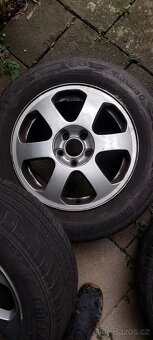 Prodám alu kola škoda octavia - 8