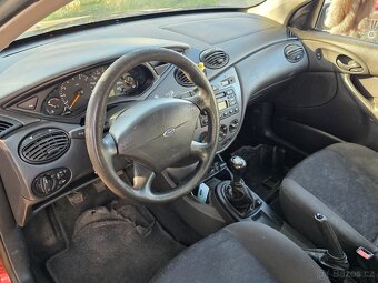 Ford focus 1.6 74kw - 8