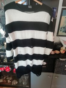 Svetrové, značkové "párající se" šaty Via Delle Rose, XL - 8