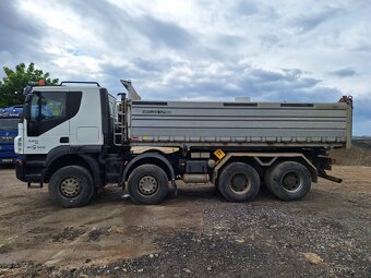 IVECO TRAKKER 450 8X4 - 8