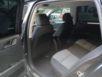 Superb 2.0tdi Dsg rok 2013 - 8