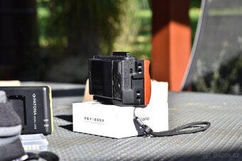 Profi kompakt Sony ZV-1 v "plné polní" - 5 aku, šíro-makro - 8