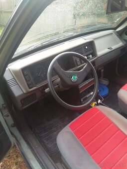 Škoda favorit 135 l - 8