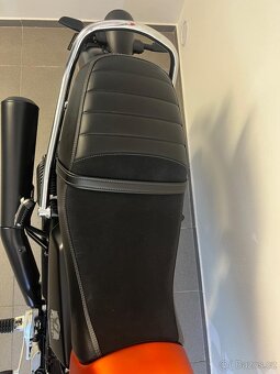 Moto Guzzi V7 III Stona, r.v. 2022, 48KW - 8