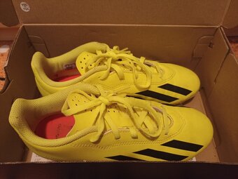 Dětské kopačky Adidas, vel. 37 1/3. - 8