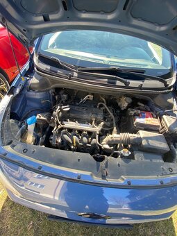 Hyundai i20 - 8