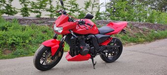 Kawasaki Z 750 - 8