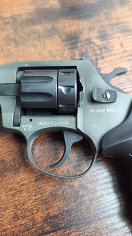 Flobert revolver ALFA 661 cal. 6mm - 8