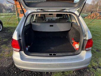 Volkswagen Golf Variant 1.6 TDI, 77 kW, r. 2013, po servisu - 8
