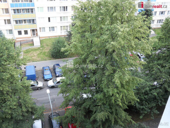 Pronájem 1kk 30m2 P9 Prosek panel po rekonstrukci komora čás - 8