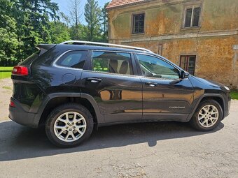 Jeep Cherokee 2.0D - 8
