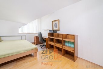 Prodej rodinného domu 185 m², ulice Palackého, Holasice - 8
