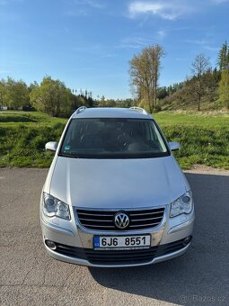 VW Touran 2.0 TDI DSG - 8