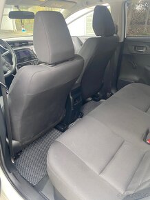 Toyota Auris hybrid + LPG - 8