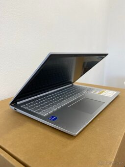 Notebook ASUS VivoBook - i5/8GB/512GB/WIN 11 - 8