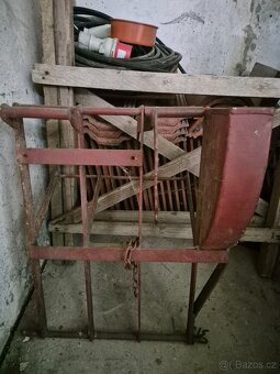 Okružní elektrická pila/cirkulárka - 8