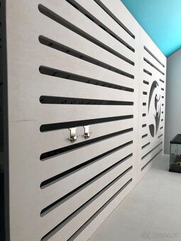 dětská postel s papouškem a skříňkami - 8