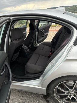 BMW E90 320d 120kW - 8