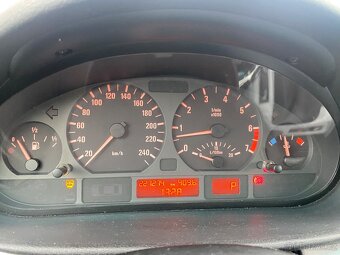 Bmw E46 316TI automat - 8