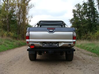 Mitsubishi L200, 2,5 TD 85 kw 4x4 rok 2005 - 8