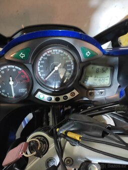 Yamaha FJR 1300 - 8