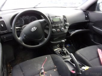 Hyundai i30 1,6 CRDi - 8