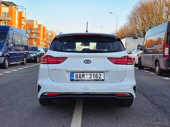 Kia Ceed 1.6 diesel 2021 70.000 najeto -21%dph - 8