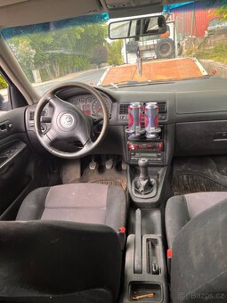 Dily VW Golf 4 1.9TDI 81kw barva LC6X - 8