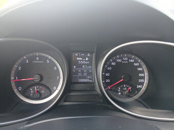 Hyundai Santa Fe 2.4i GDI benzín - 8