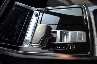 Audi Q7 3,0 TDI QUATTRO S-LINE RV2022 DPH 92000kmn - 8