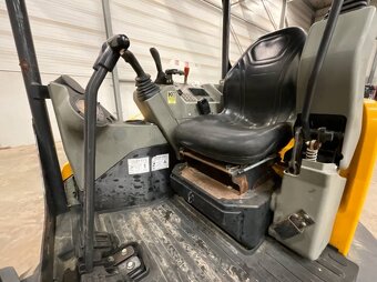 Bagr Bobcat E 26 EM - 8