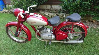 Jawa 250 pérák - 8