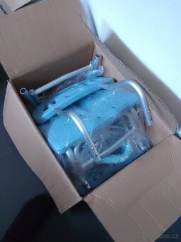 Stolička do sprchy/Nová - 8