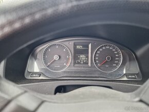 VW Transporter T5 r.v.2015 - nez.topení,tažné - 8