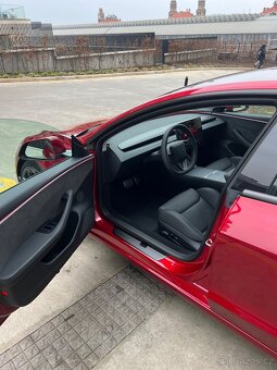 Tesla Model 3 PERFORMANCE 06/2024 Super Red - 8