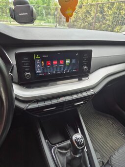 Škoda octavia 2tdi Style bíla barva - 8