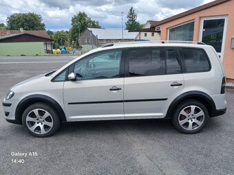 Volkswagen Touran CROSS 1.4 TSi - 8