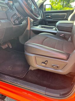 Dodge Ram 1500 5.7 hemi - 8