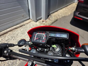 HONDA XR 125 2006 - 8
